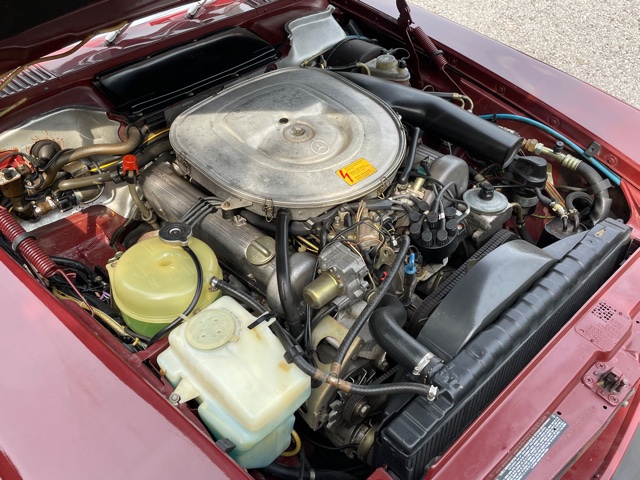 Mercedes 380 SL R107 Roadster Orient red /Leather light brown ( 2 Owners the were brothers)